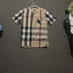 Men’s Burberry Dress Shirt, Size Medium 