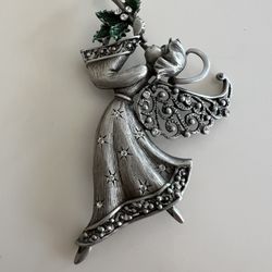 Vintage 1970's JJ Jonette Jewelry Pewter Christmas Holiday Angel 3.5" Brooch Pin