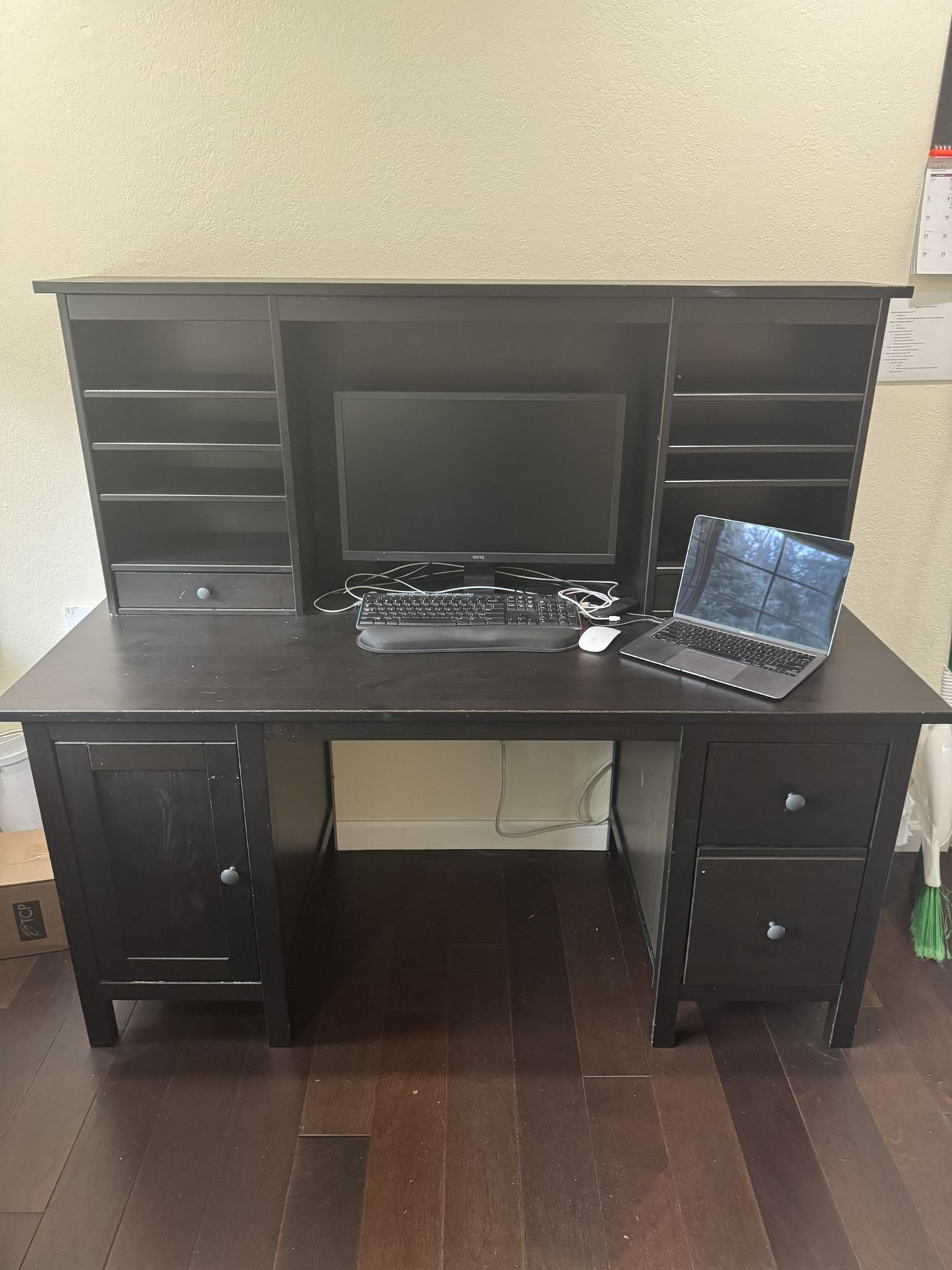 Desk