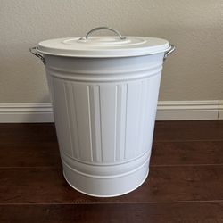 Metal Bin With Lid - White