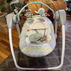 Infant automatic swing
