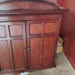 TV Or Dresser 