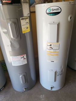 Electric Water Heater 50 gal in good condition and Warranty Works Great 19th Ave And Baseline