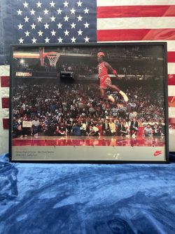 Michael Jordan slam dunk picture
