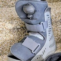 Rebound Air Walker Boot