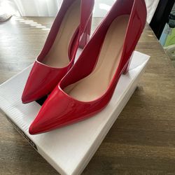 Woman’s Red Heels Size 7
