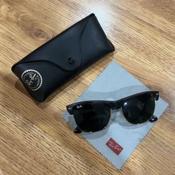 Ray-Ban Clubmaster Sunglasses