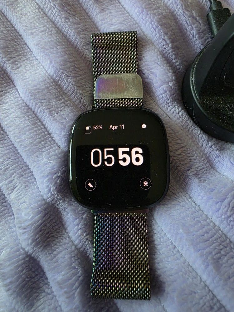 Fitbit Versa 3