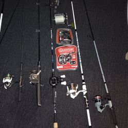 6 Fishing Poles With Extra Reels