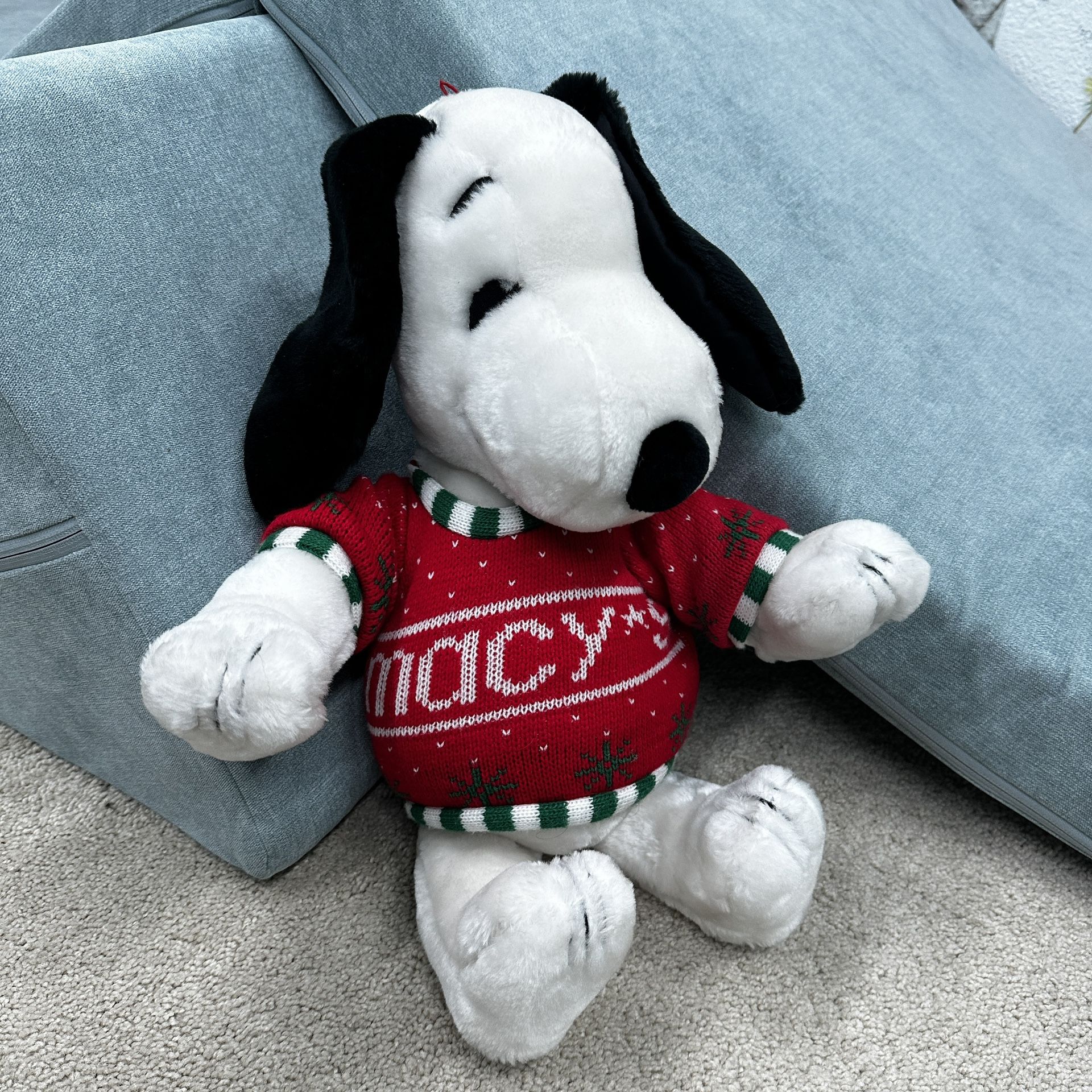 Vintage SNOOPY Plush Stuffed Toy Dog Peanuts 18” Macys Holiday Sweater Cute 1958