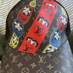 Louis Vuitton hat 