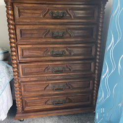 FREE Bedroom Set and Mirror