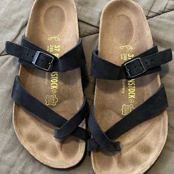 Birkenstock Women's Flip Flop Sandals size 37