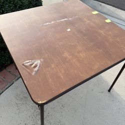 *** FREE!! Card Table 36x36 ***