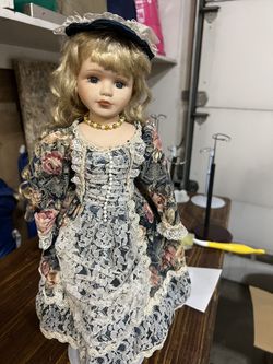 porcelain dolls