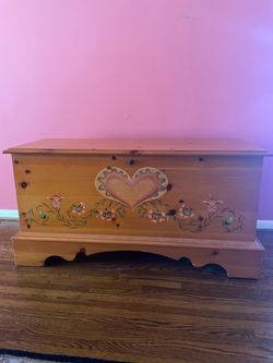 Vintage hope chest