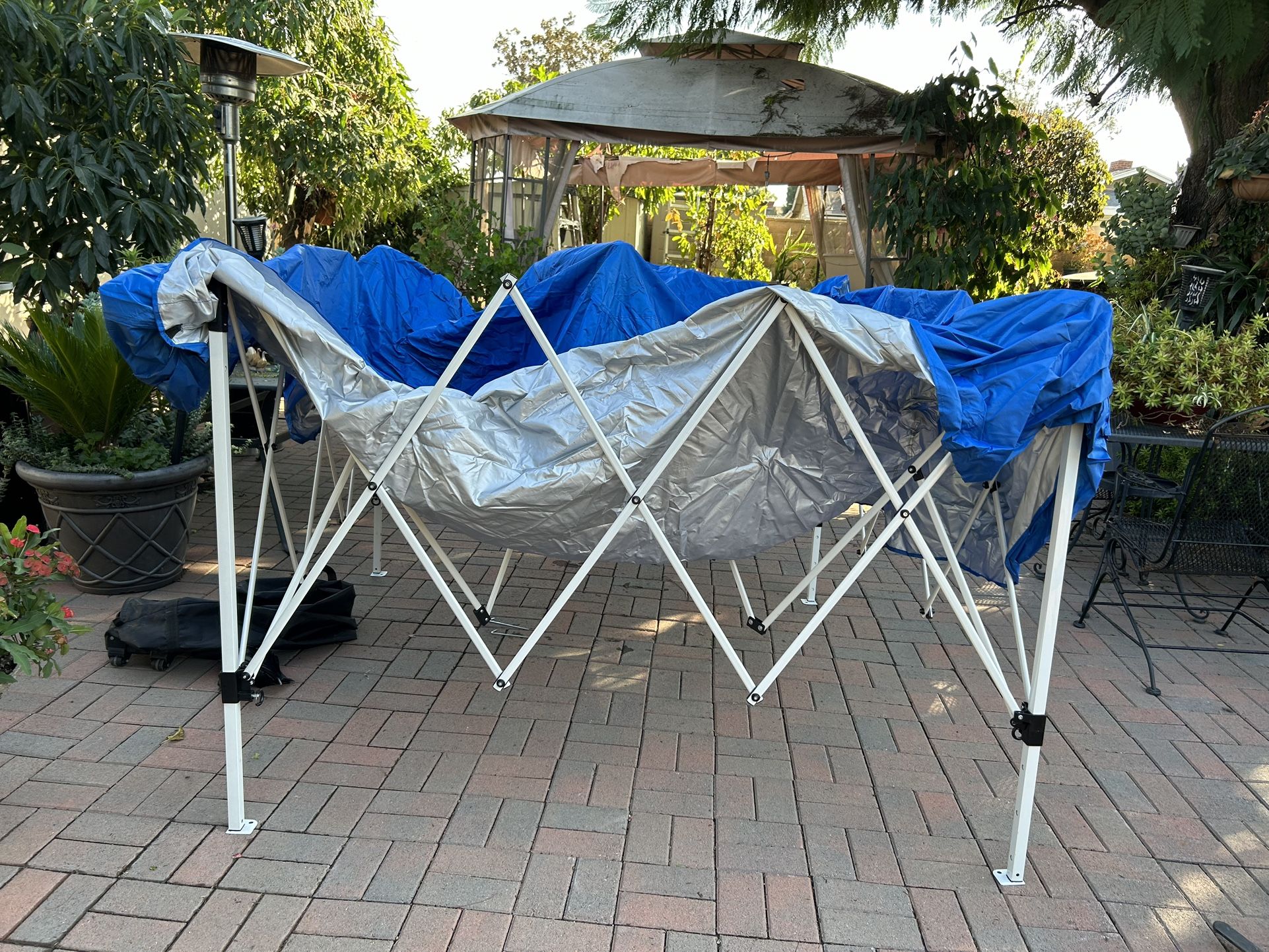 10x10 Pop Up Canopy Only Available Weekends For Pick Up for Sale in ...