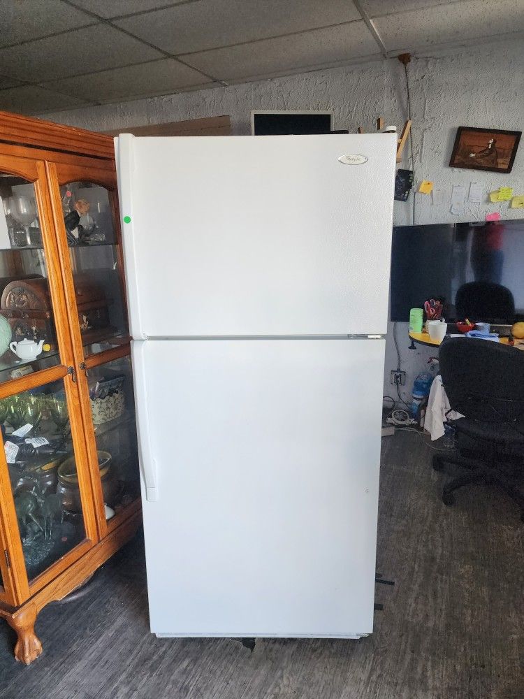 whirlpool Refrigerator 