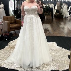Size 20 Strapless Ivory Wedding Dress