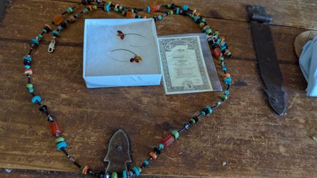 Turquoise necklace with earrings