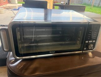 Ninja Foodi Dual Heat Flip Air Fry Oven (Model SP301)