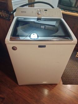 Maytag Washing machine
