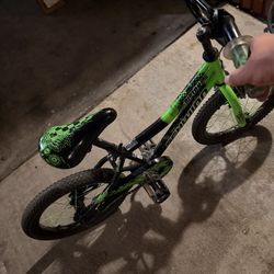 Kids Bike Size 14