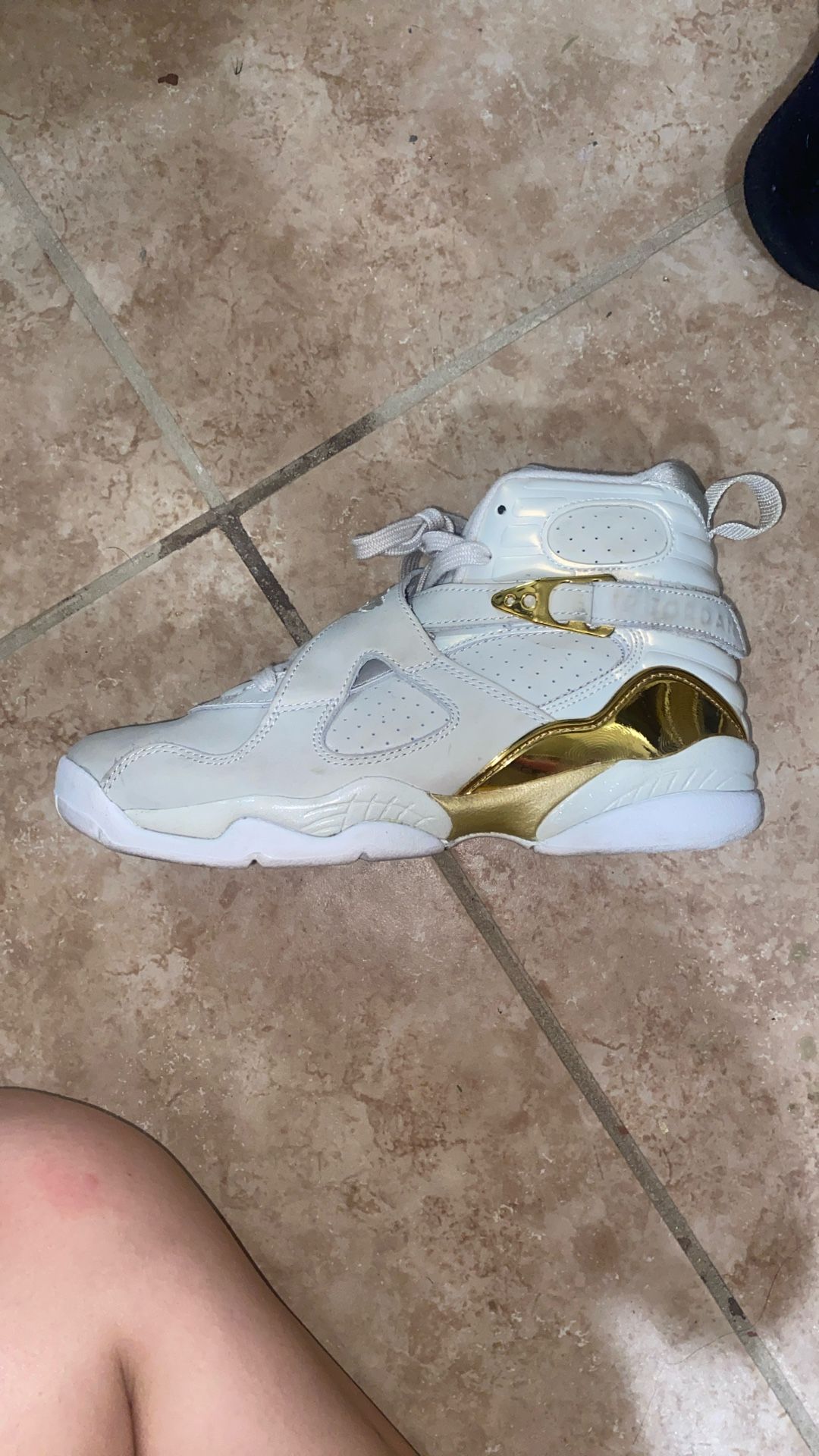 Air Jordan 8 Retro