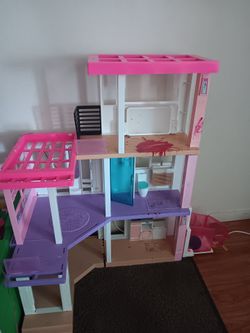 Doll house