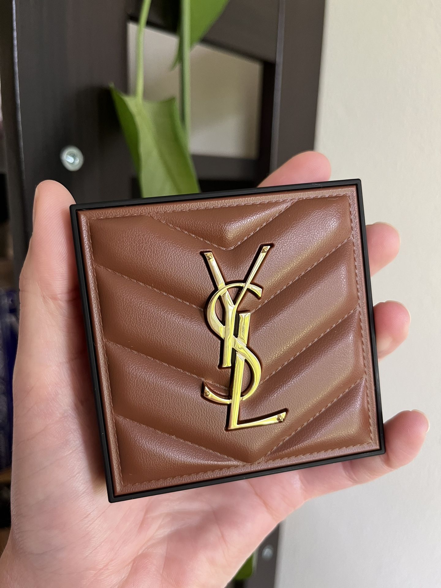 YSL Hyper Bronze Shade 04 (Warm Sandalwood)