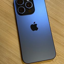 iPhone 15 Pro Fully Unlocked 