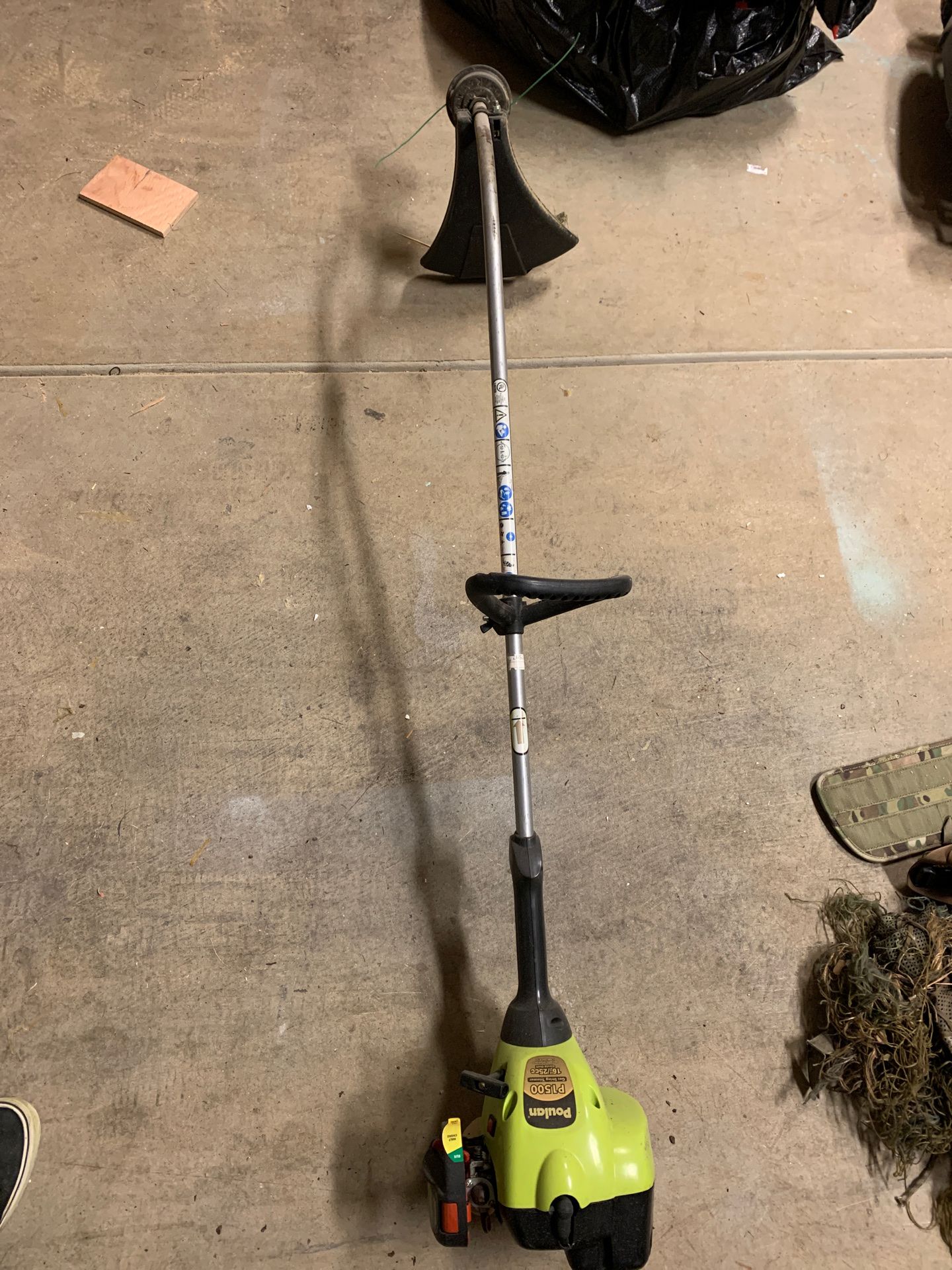 Poulan P1500 Gas String Trimmer for Sale in Olympia, WA OfferUp