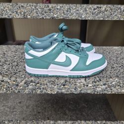 Nike dunks sz.4y no nox