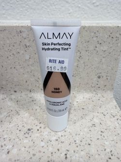 Make up- Almay