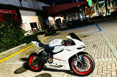 2015 Ducati Panigale 899