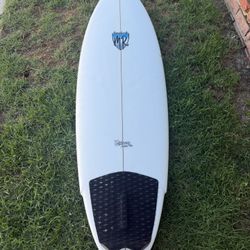 Surfboards - lost, KJA Twin Fin, Bonzer
