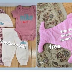 <Streamwood> Nike Newborn Set & Baby Shark Stroller Sleeping Bag Sack