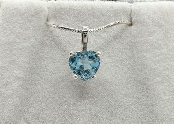 New Sterling Silver Topaz Heart Pendant And Chain