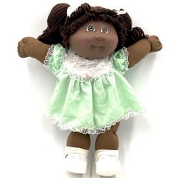 VTG AFRICAN AMERICAN Girl CABBAGE PATCH KIDS DOLL Signed Dimples