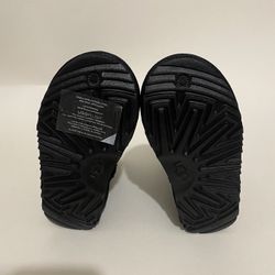 Girl Ugg’s Size 10