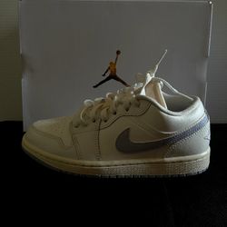 WMNS AIR JORDAN 1 LOWS 