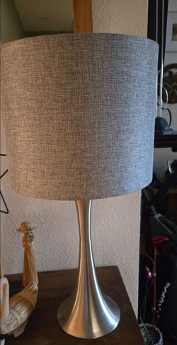 Modern Table Lamp with Drum Shade