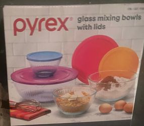 Pyrex Glass Storage Bowls