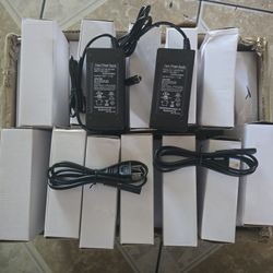 ELECTRIC SCOOTER  ( CHARGER  )