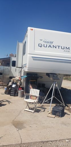 QUANTUM Traila 2006 37 De Largo Todo Trabaja Bien Aire Central Nuevo titulo En Mano En 15500 Haser Oferta