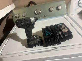Makita 18 v .subcompact impact driver
