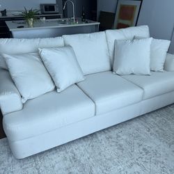 Emilio Sofa.
