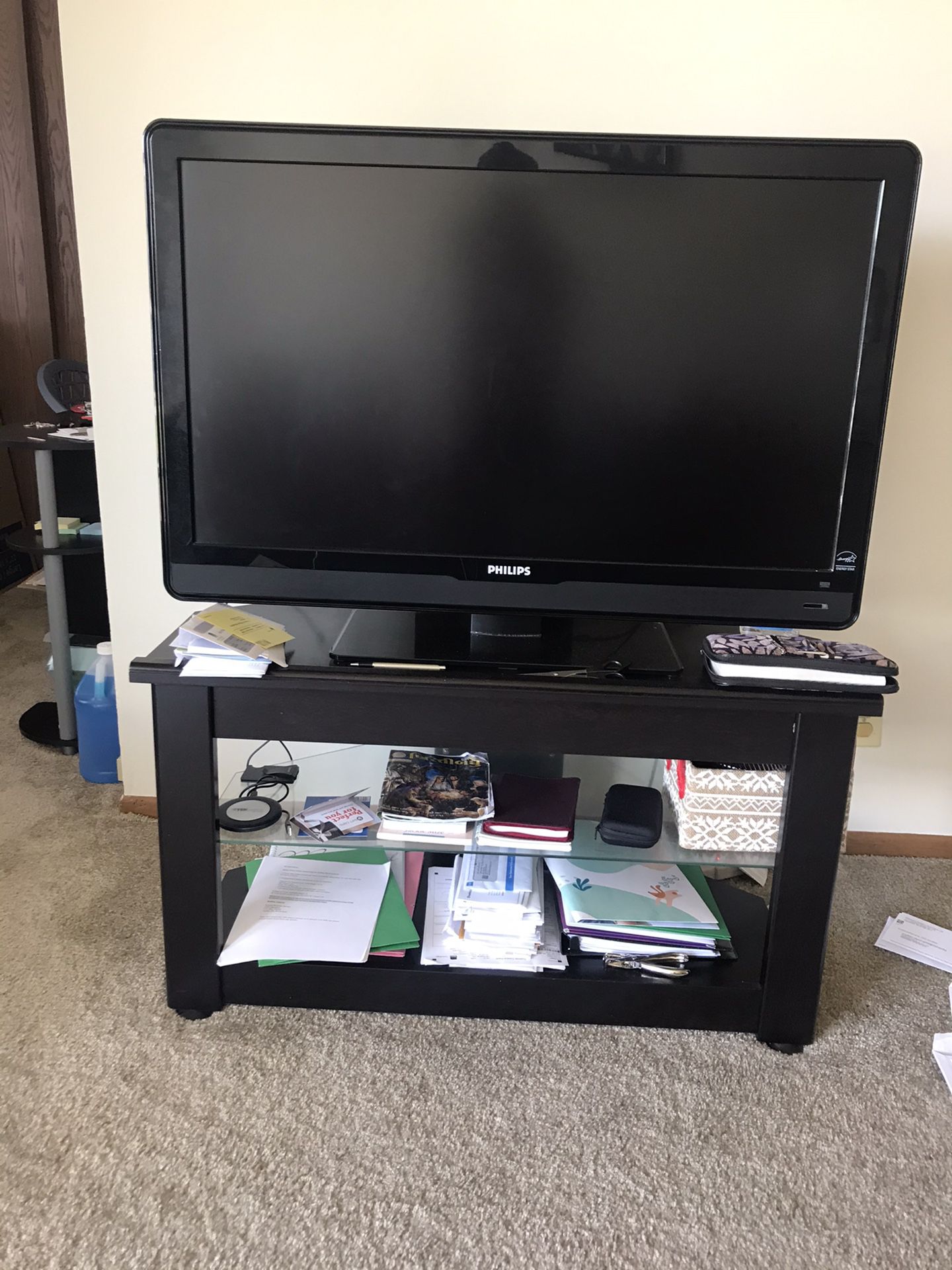Phillips LCD tv 42’ just the TV and remote