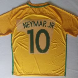 Brazil Adult Soccer Jersey Neymar Size Medium or Large-Uniformes De Futbol 
