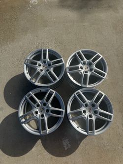 Porsche Silver Alloy Wheels Set of 4. 19 inch